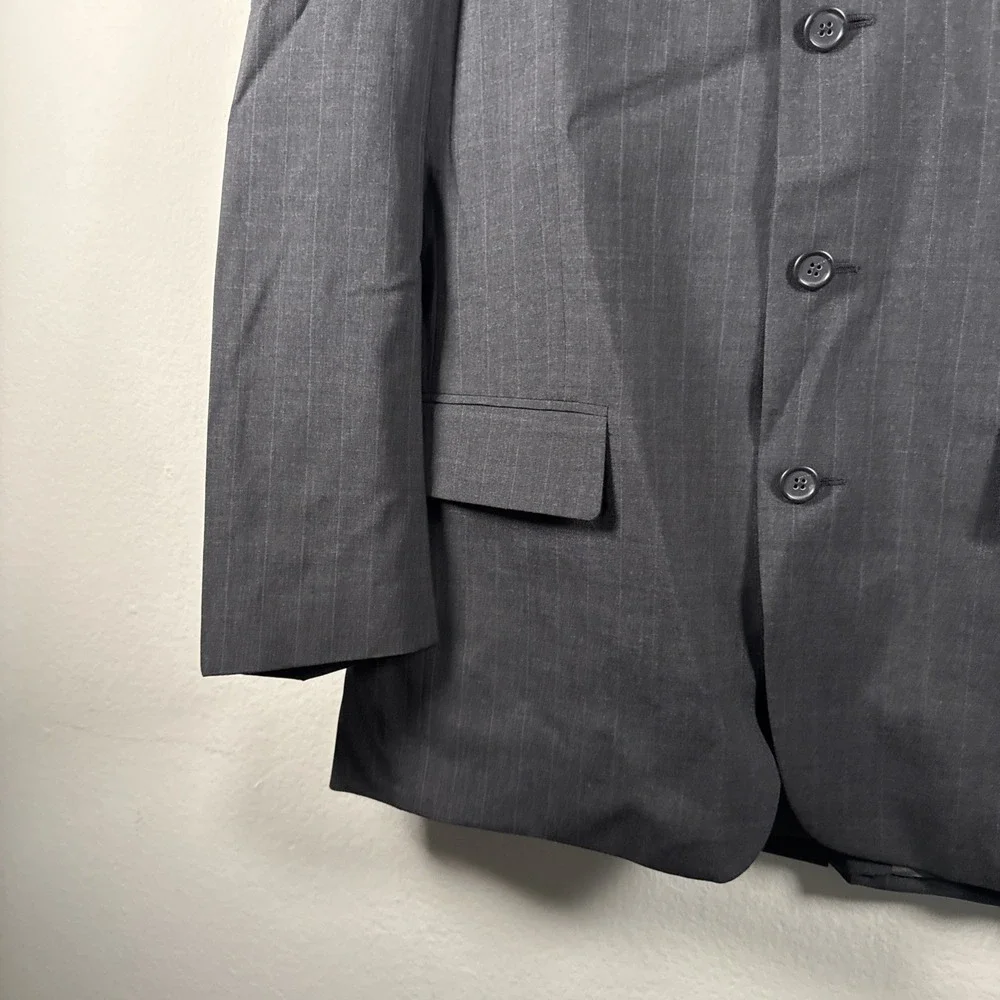 Jos A Bank Suit 40L Black Pinstriped Wool 33x28 Pleat Pants 3 Button 3 Piece